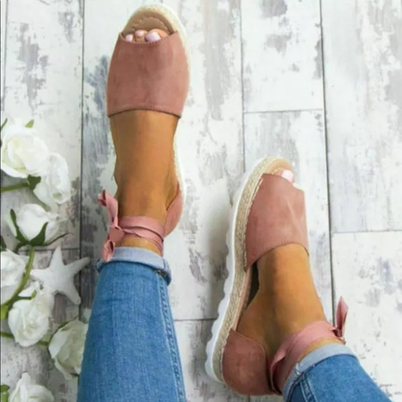 💕 Pink Espadrille Sandal 💕 - Picture 4 of 5
